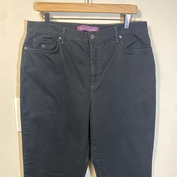 Gloria Vanderbilt Amanda Stretch High Rise Straight Leg Jeans Black Sz 14 NWOT - Picture 3 of 14